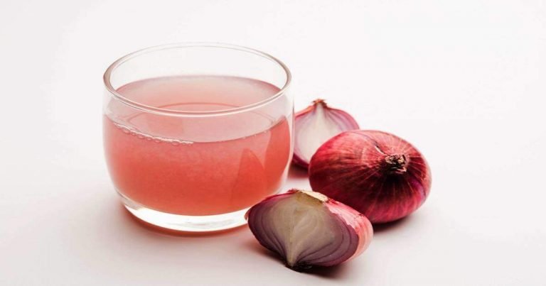 Onion juice health benefits: Pyaj ke ras ke fayde in hindi