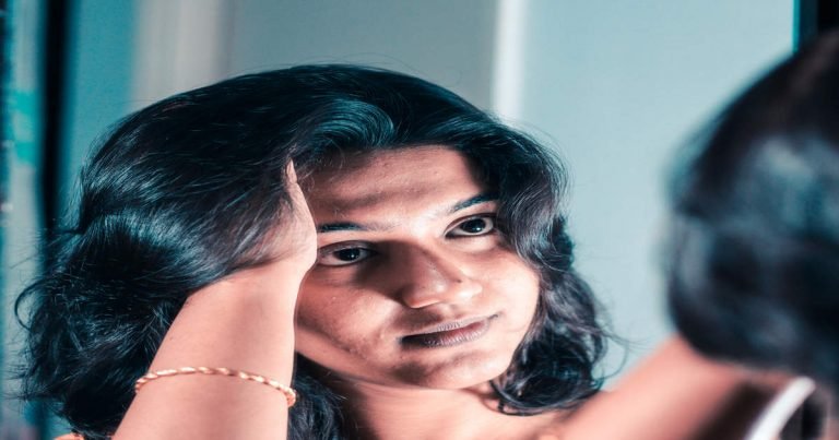 how to get rid of oily hair in 5 minutes: Oily Hair वाले अगर कर लें ये 3 काम, तो नहीं पड़ेगी रोज शैंपू करने की जरूरत – how to get rid of oily greasy scalp with these 3 kitchen items