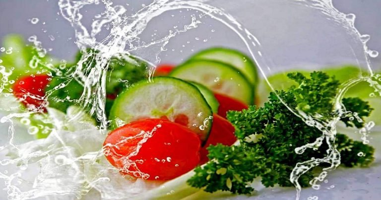 Food To Avoid In Rain: Food To Avoid In Rain : बारिश के मौसम में न करें इन 5 फूड्स का सेवन होगा, नहीं तो पड़ जाएंगे बीमार – what foods you should avoid during rainy season