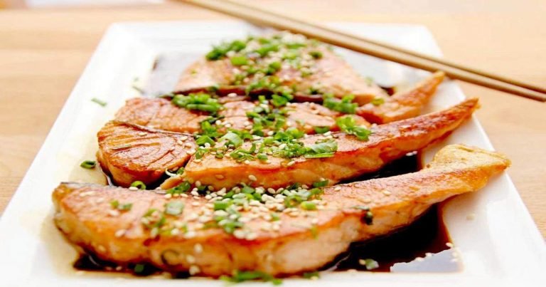 side effects of fish: Side Effects Of Fish : बारिश के मौसम में इसलिए न खाएं मछली, नहीं तो सेहत को पहुंचेगा बहुत नुकसान – what are the adverse effects of eating fish in rainy season