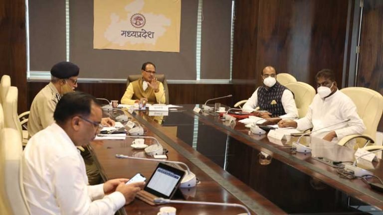कोविड-19 के संक्रमण को रोकना हमारी सर्वोच्च प्राथमिकता