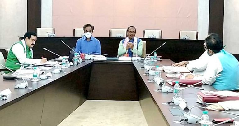 स्ट्रीट वेंडर्स को बैंक ऋण के लिए स्टाम्प डयूटी में छूट