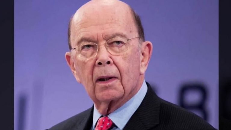 USA Commerce Minister Wilbur Ross hospitalized Coronavirus | अमेरिका के वाणिज्य मंत्री विल्बर रॉस अस्पताल में भर्ती, मिले थे कोरोना संबंधी लक्षण