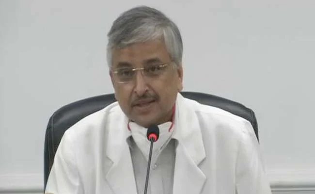 कोरोना वायरस वैक्सीन पर ह्यूमन ट्रायल शुरू, तीन माह में मिल सकता है रिजल्ट: AIIMS प्रमुख