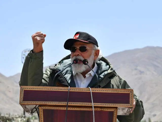 जिस बात से है चीन को सबसे ज्यादा है चिढ़, उसे PM मोदी आज उसके 'दरवाजे' पर जाकर बोल आए
