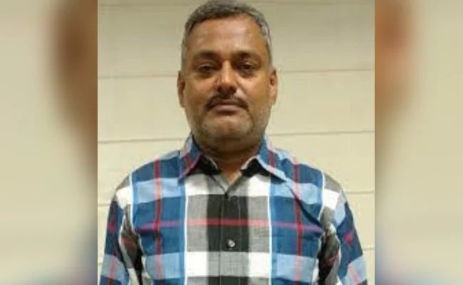 Kanpur Encounter Case: Martyr CO devendra Mishra exposed Link between Vikas Dubey and SHO Vinay Tiwari, Writes Letter To SSP – कानपुर एनकाउंटर : चौंकाने वाला खुलासा? सामने आई शहीद CO देवेंद्र मिश्रा की चिट्ठी, आईजी ने मंगवाई SSP दफ्तर से फाइल