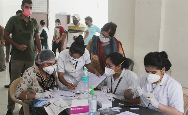 In India, 24248 new COVID19 cases in last 24 hours, total cases near 7 lakhs – देशभर में पिछले 24 घंटे में सामने आए 24,248 नए COVID-19 मामले, कुल आंकड़ा सात लाख के करीब