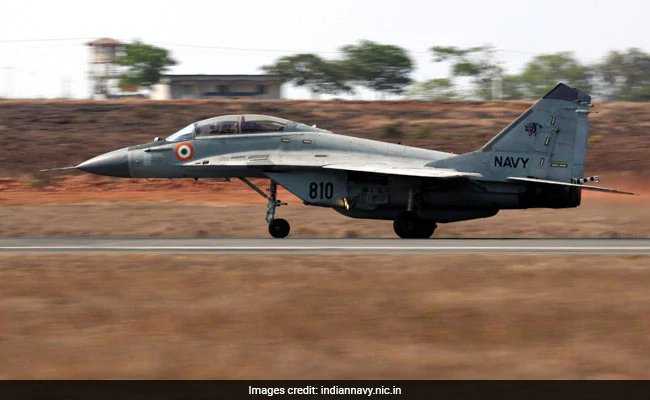 चीन के साथ तनातनी के बीच नौसेना MiG-29K लड़ाकू विमानों को नॉर्थ एयरबेस पर कर सकती है तैनात: रिपोर्ट