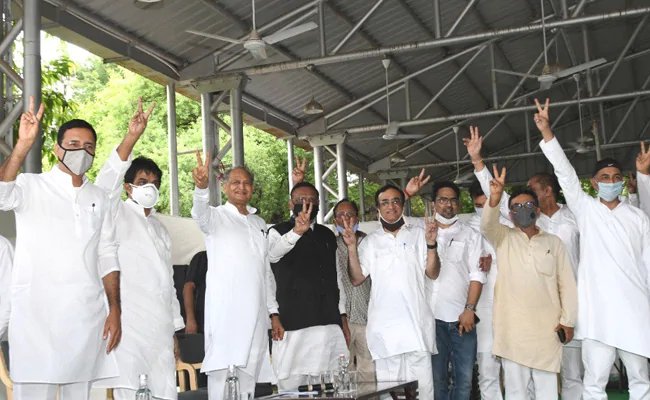 गृह मंत्रालय ने फोन टैपिंग के आरोपों पर राजस्थान सरकार से रिपोर्ट मांगी