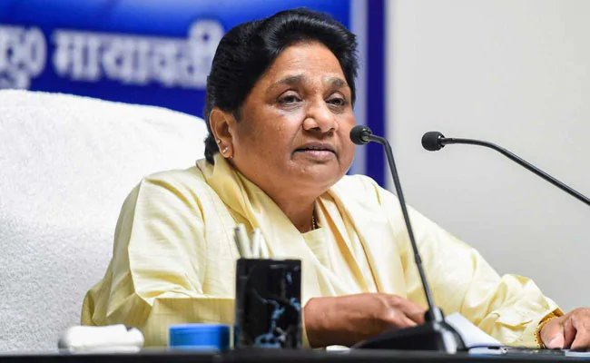 मायावती ने अयोध्या भूमि पूजन में दलित महामंडलेश्वर को आमंत्रित करने का किया समर्थन, यह बताया कारण..