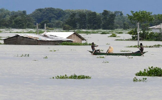 केंद्र ने असम में बाढ़ की स्थिति से निपटने को 346 करोड़ रुपये जारी करने की घोषणा की