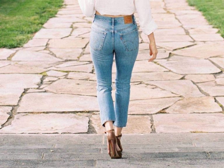 jeans and health danger: जींस के कारण पैर कटते-कटते बचा, कहीं आपकी ना आ जाए ये नौबत – skinny or tight jeans can become a cause of amputation or even be life threatening