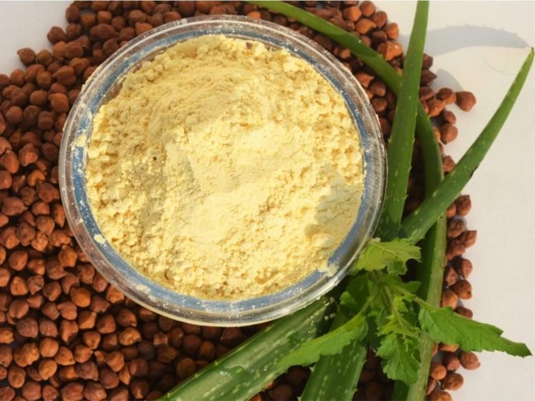 best ubtan for glow: नहाने से 5 मिनट पहले लगाएं बेसन से बना ये Face Scrub, रंग होगा साफ – make face scubs using besan or gram flour for glowing, clear skin