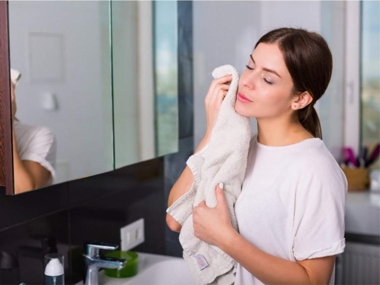 skin care routine steps: Skin Care: सुबह उठते ही करें ये 5 काम, स्किन बनेगी टाइट और ब्राइट – skincare routine to follow every morning for healthy and glowing skin