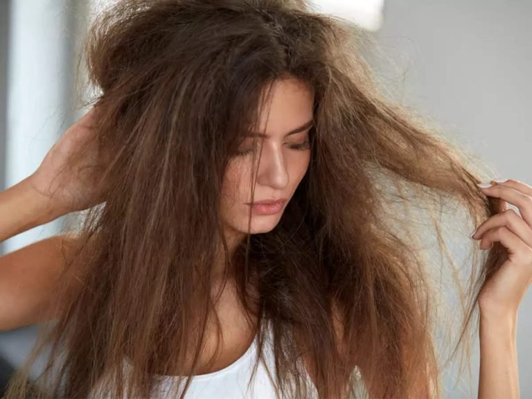 hair care tips: Hair care tips: उलझे और रूखे बालों को एक वॉश में बनाएगा सिल्की और स्मूद, फॉलो करें ये टिप्स – hair care tips to deal with frizzy hair get silky smooth texture with these home remedies