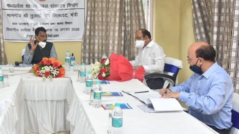 विभाग के अधीन जल संरचनाओं की सुरक्षा ऑडिट रिपोर्ट बनाई जाए