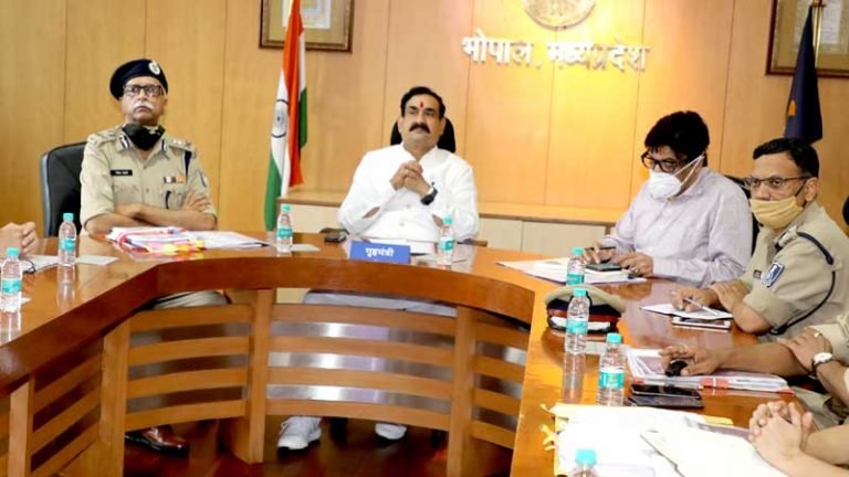 अपराधियों में खौफ जरूरी, फाँसी ही होना चाहिए : मंत्री डॉ. मिश्रा