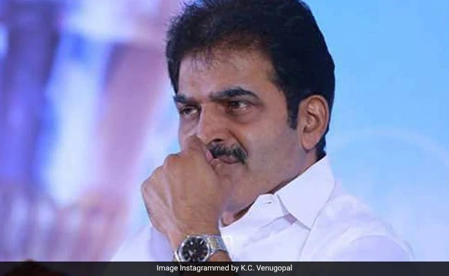 फेसबुक इंडिया का नेतृत्व करने वाली टीम में बदलाव का स्वागत करती है कांग्रेस : केसी वेणुगोपाल