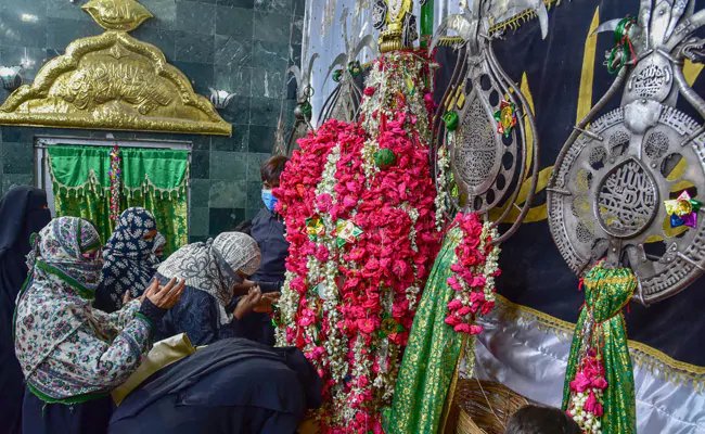 High court allows Muharram procession in Mumbai – उच्च न्यायालय ने मुंबई में मुहर्रम का जुलूस निकालने की अनुमति दी