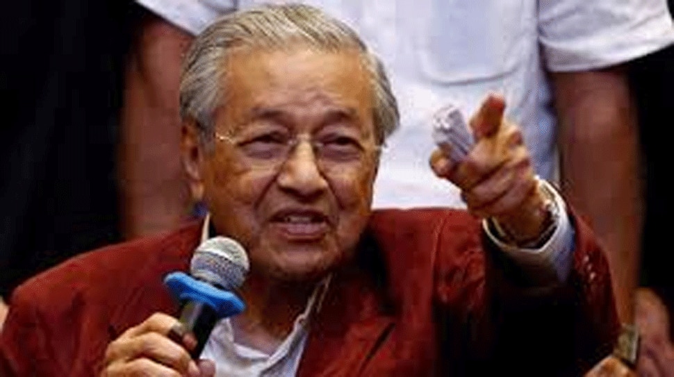 611504-mahatir-mohammad.gif