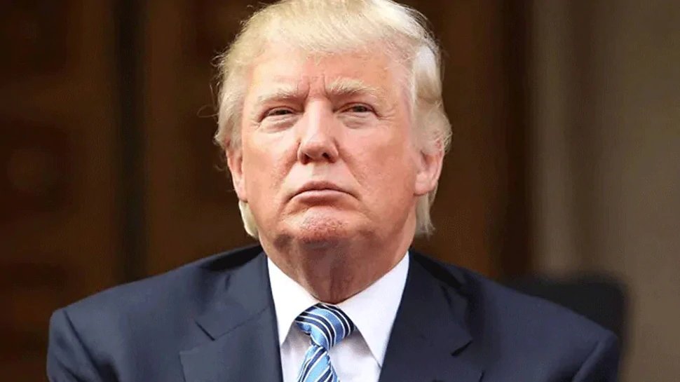 Donald Trumps brother Robert Trump dies in hospital | डोनाल्ड ट्रंप के छोटे भाई की मौत, अस्पताल में थे भर्ती