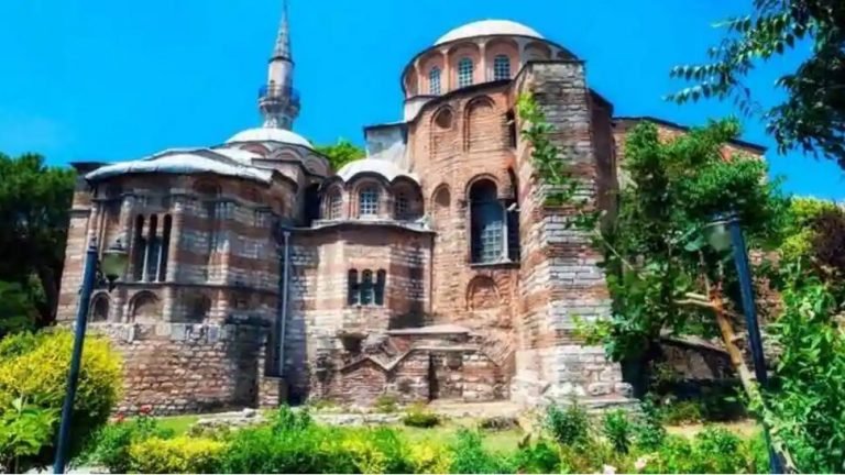 Turkey to convert another former Istanbul church into mosque | तुर्की में एक और चर्च को किया जाएगा मस्जिद में तब्दील