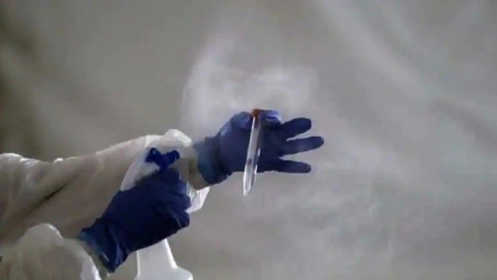 Arizona university claims to stop Covid-19 outbreak with help of poop | अमेरिकी विश्वविद्यालय ने कोरोना को रोकने के लिए लिया ‘पूप’ का सहारा, खोजा ये तरीका
