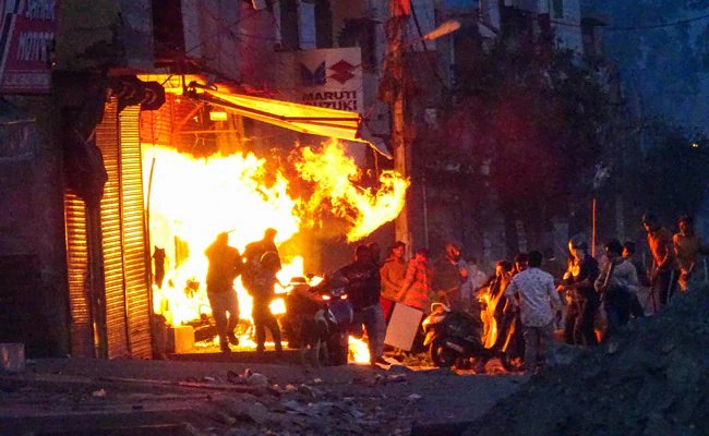 ब्लूम्सबरी इंडिया ने कहा, दिल्ली दंगों पर किताब का प्रकाशन नहीं करेगा