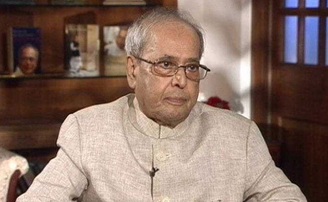 Pranab Mukherjee medical condition Decline in septic shock due to lung infection – Army Hospital – पूर्व राष्ट्रपति प्रणब मुखर्जी की तबीयत हुई और खराब, फेफड़ों में संक्रमण की वजह से सेप्टिक शॉक की स्थिति में – सेना अस्पताल