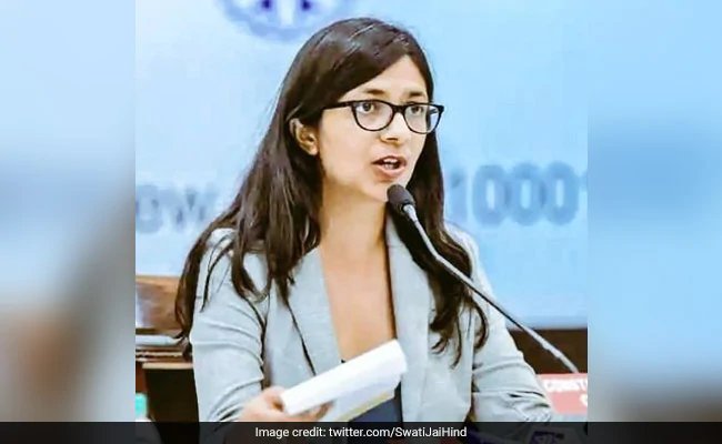 दिल्ली : DCW ने ऑनर किलिंग से बचाई लड़की की जान, डर की वजह से पति अब भी गायब