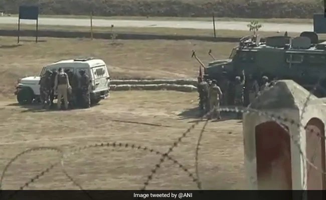 पंजाब : खेमकरन में 3 पाकिस्तानी घुसपैठियों को BSF ने किया ढेर, सर्च ऑपरेशन जारी