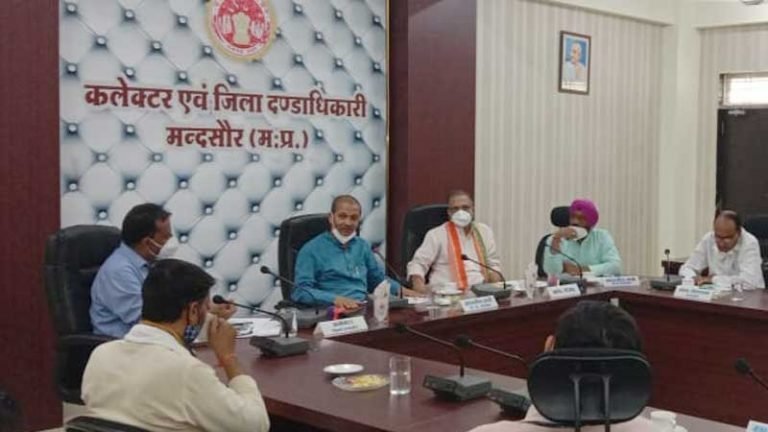 बसई क्षेत्र में छोटे-छोटे उद्योग पार्क बनेंगे, मजदूरों का रुकेगा पलायन : मंत्री श्री सखलेचा