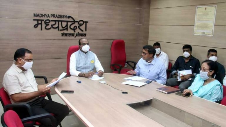 अक्टूबर तक मेडिकल कॉलेजेस में होगी 3 गुना बेड क्षमता