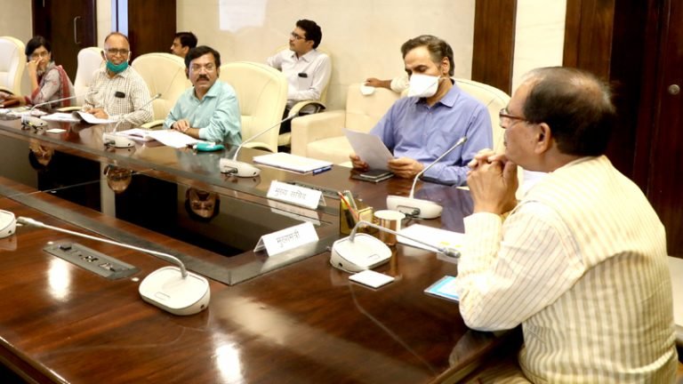 प्रधानमंत्री आवास योजना के अंतर्गत 2 लाख परिवारों को मिलेगा अपना घर