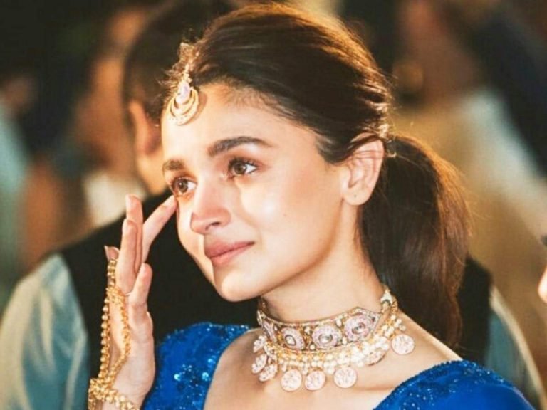Alia Bhatt Troll For Her Beautiful Saaksha And Kinni Dress