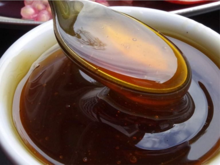 honey on face overnight: Home Remedy:’मैजिकल इंग्रीडिएंट’ शहद स्‍किन पर लाएगा गोल्‍डन ग्‍लो, इन 4 तरीकों से करें इस्‍तेमाल – ways to use honey in your skincare routine for soft and supple skin