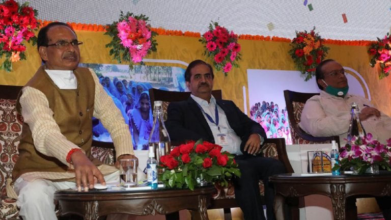 सशक्त महिलायें बनाएंगी सशक्त मध्यप्रदेश”
