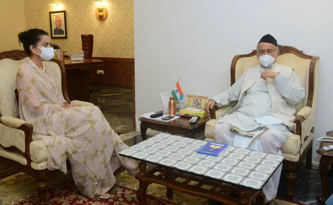 महाराष्ट्र के राज्यपाल से मिलीं कंगना रनौत, कुछ दिन पहले ही उनका दफ्तर ढहाने को लेकर हुआ था विवाद