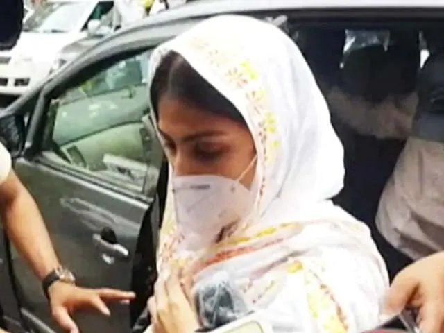 Sushant Singh case: According to NCB FIR Rhea Chakrabortys links to drugs supply and purchase – सुशांत सिंह केस : मनी लॉन्ड्रिंग की जांच के दौरान निकले रिया के ड्रग्स सप्लाई-खरीद के लिंक, चैट से हुआ खुलासा