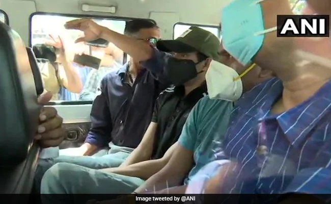 Sushant Singh Case : Rhea Chakrabortys Brother Showik Chakraborty Sent NCB Custody Till Sept 9 – शौविक चक्रवर्ती का बहन रिया चक्रवर्ती से आमना-सामना कराएगा नारकोटिक्स कंट्रोल ब्यूरो