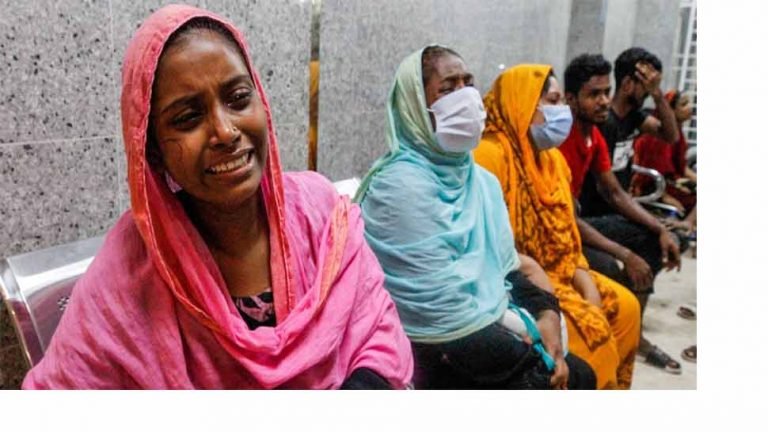 इस देश की मस्जिद में हुआ भीषण विस्फोट, 21 लोगों की जान गई