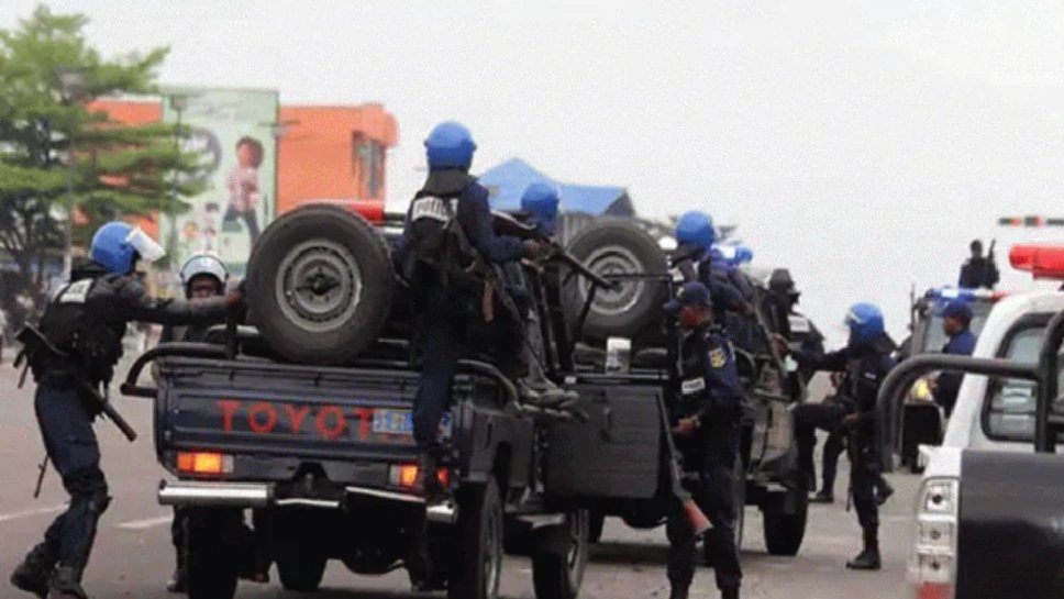 50 killed after gold mine collapsed in east Congo | पूर्वी कांगों में सोने की खान ढही, 50 खनिकों की मौत