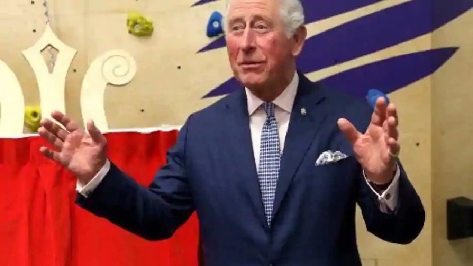 UK’s Prince Charles said Coronavirus Pandemic severely on youth, they may need urgent help | इस वजह से बेहद चिंतित हैं ब्रिटेन के राजकुमार, सता रहा ये डर