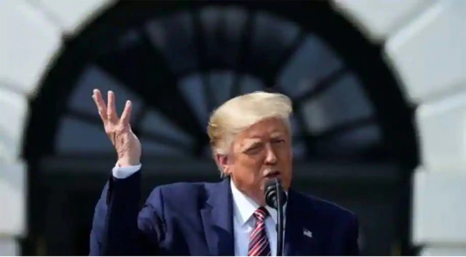 Trump campaign targeted Black Americans with Ads to deter them from voting in 2016: Report | फिर मुश्किल में डोनाल्ड ट्रंप, अब अश्वेत वोटरों को निशाना बनाने का लगा आरोप