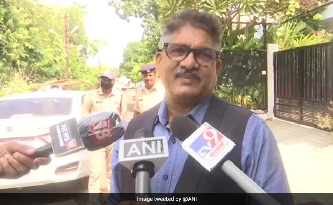Madhya Pradesh IPS officer suspended in controversies in beating wife – पत्नी को पीटने के मामले में विवादों में आए मध्यप्रदेश के आईपीएस अधिकारी सस्पेंड