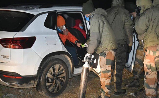 Indian army saved lives of 3 Chinese citizens in North Sikkim – भारतीय सेना ने बचाई 3 चीनी नागरिकों की जिंदगी, खाना और ऑक्सीजन देकर की मदद