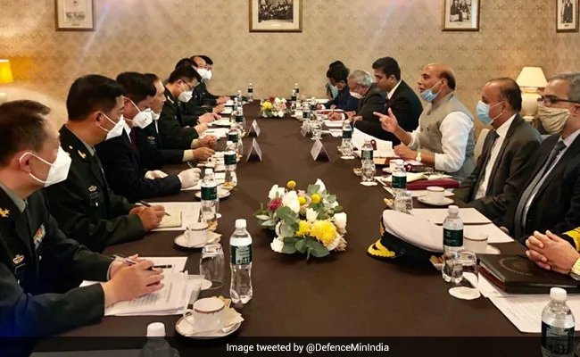 राजनाथ सिंह ने चीन के रक्षा मंत्री से दो घंटे से अधिक समय तक की वार्ता, सीमा पर तनाव कम करने पर हुई चर्चा