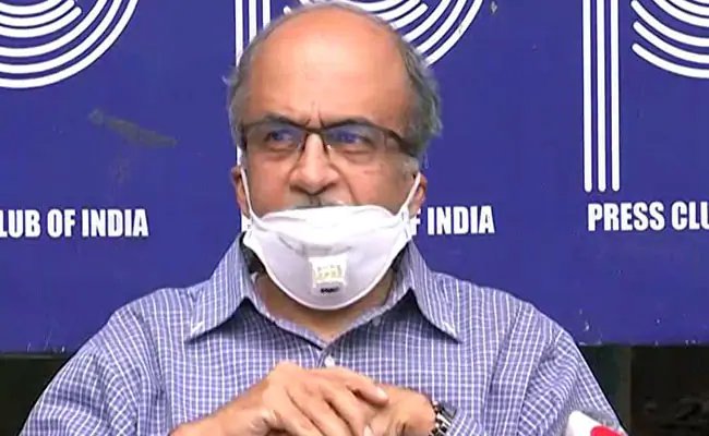 Appeal in criminal contempt case sees big bench, Prashant Bhushan files Supreme Court writ petition – आपराधिक अवमानना केस में अपील को बड़ी बेंच देखे, प्रशांत भूषण ने SC दाखिल की रिट याचिका