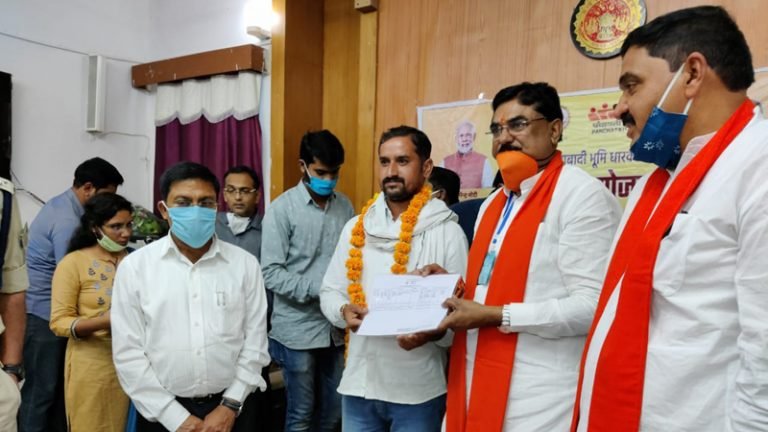ग्रामीण विकास के द्वार खोले हैं प्रधानमंत्री स्वामित्व योजना ने: मंत्री श्री पटेल