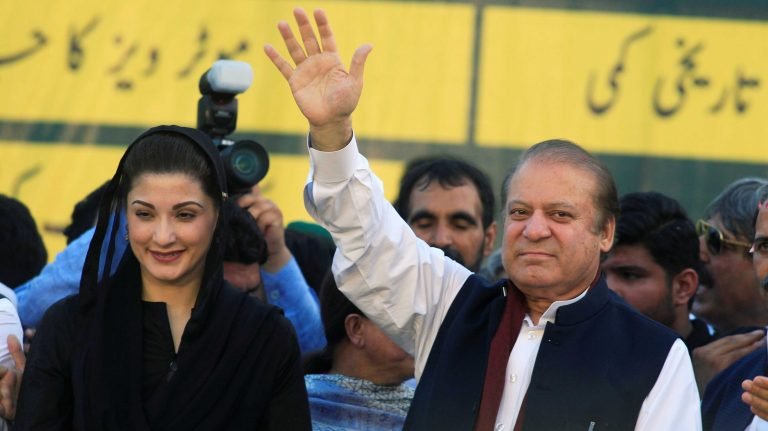 Ex-PM Nawaz Sharif, daughter face sedition charges for criticising Pakistani military| विपक्षी एकता से घबराए इमरान खान, नवाज शरीफ और उनकी बेटी पर राजद्रोह का केस